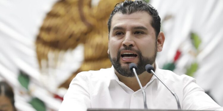 Presenta Octavio Ocampo iniciativa para reformar el Código Penal en materia de abuso sexual intrafamiliar