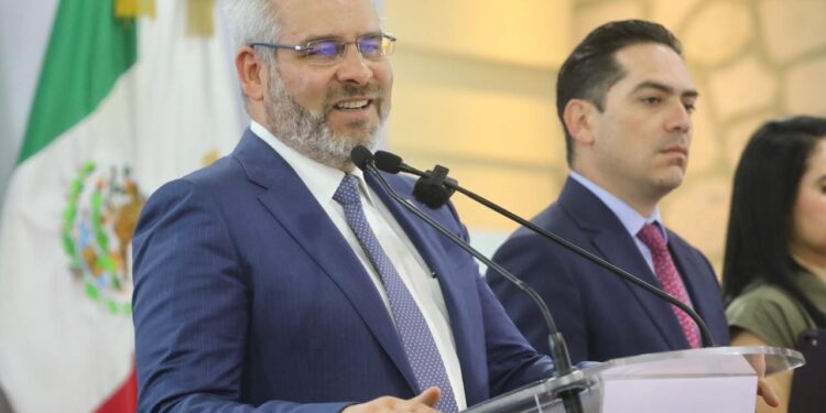 Ninguna escuela de Michoacán se encuentra en paro: Bedolla