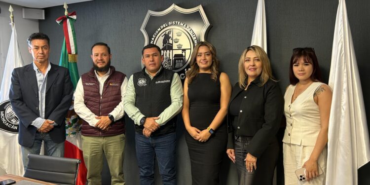 Directores y subdirectores de penales de Michoacán obtienen certificación laboral