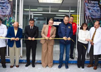 Yarabí Ávila reconoce labor y esfuerzo de las y los instructores del área de la Salud
