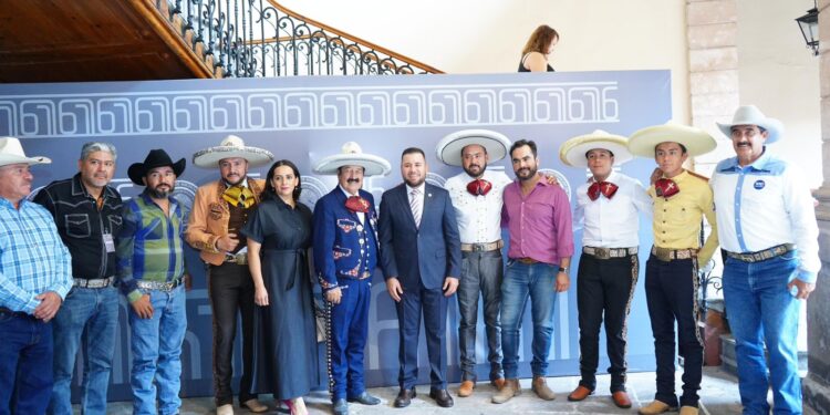 Impulsa Reyes Galindo iniciativa para considerar Patrimonio Cultural de Michoacán a la charrería y a las cabalgatas