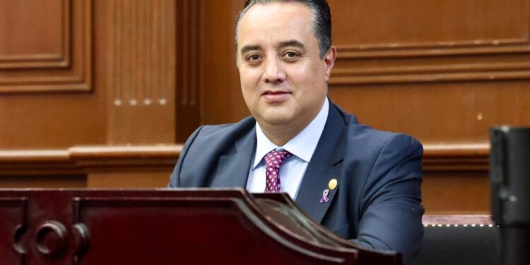 Propone Vanhe Caratachea tipificar secuestro virtual infantil a nivel federal