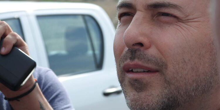 Eric Gaona comienza a saldar deuda con fraccionamientos que carecían de agua