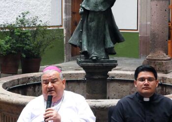 Iglesia de Morelia vincula fe, paternidad y atención social en la solemnidad de la Santísima Trinidad: Carlos Garfías