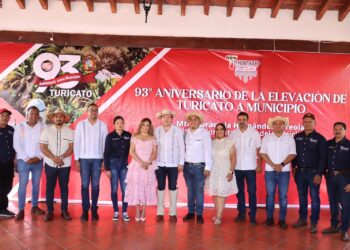 Asiste VGN a conmemoración del 93 aniversario de elevación a municipio de Turicato