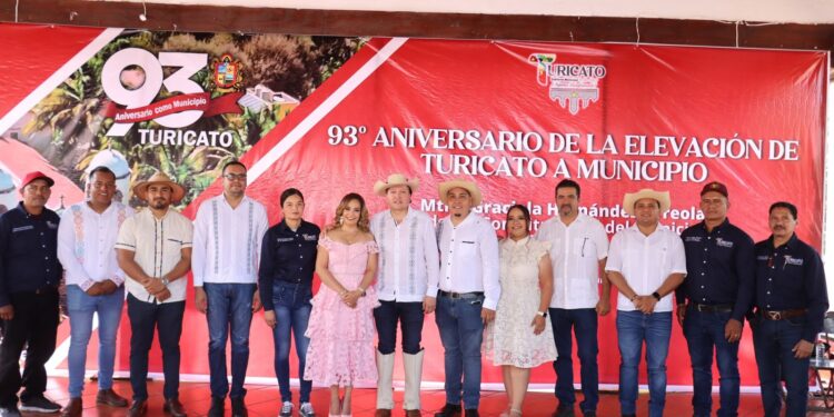 Asiste VGN a conmemoración del 93 aniversario de elevación a municipio de Turicato