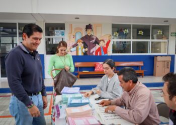 Ernesto Núñez Aguilar llama a votar conscientemente para fortalecer al Poder Judicial