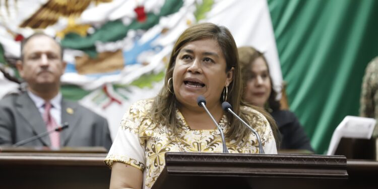 Hugo Rangel y el Colegio de Economistas proponen reforma para fortalecer la planeación municipal