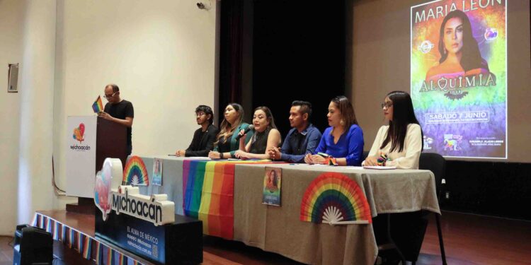 Pride de Cuitzeo, este fin de semana con María León