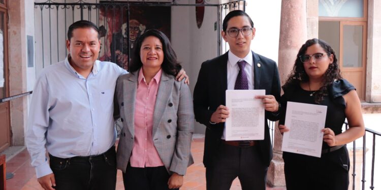 Hugo Rangel y el Colegio de Economistas proponen reforma para fortalecer la planeación municipal