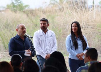 Gobierno de Tarímbaro entrega Pozo de Agua en Erandeni