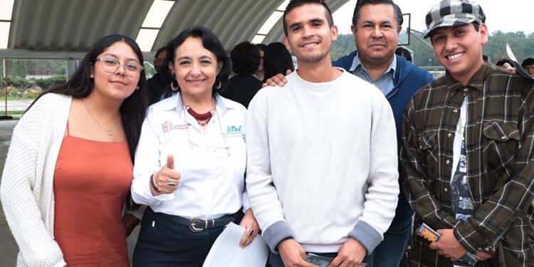 Universidad Tecnológica de Morelia se une a jornada por la paz y contra las adicciones