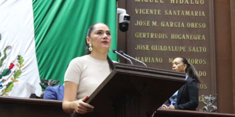 En Michoacán debemos garantizar el derecho humano a un medio ambiente sano: Diana Espinoza