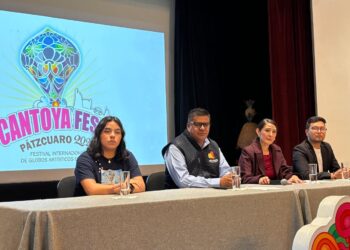 Cuenta regresiva para el vuelo mágico del Cantoya Fest en Pátzcuaro