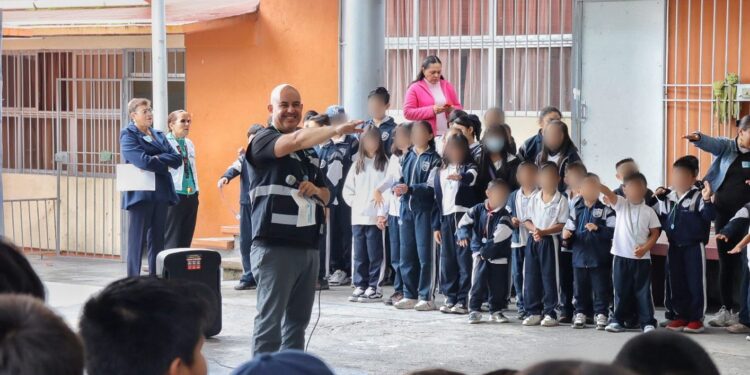 Adolfo Torres promueve cultura ambiental en escuelas de Morelia, con programa ‘Guardianes del Agua’
