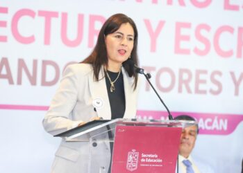 Inaugura Gabriela Molina primer Encuentro Estatal de Lectura y Escritura