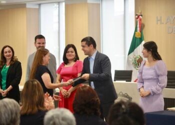 Más de 460 mujeres fortalecen su autonomía con talleres CECADES del DIF Morelia