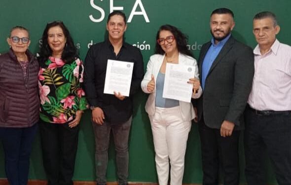 Firmó STASPE convenio con Servicios de Educación Avanzada para impulsar la preparación de sus agremiados