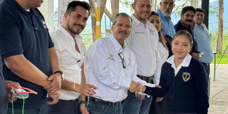 Ver bien para aprender mejor llega a más municipios: Gabriela Molina