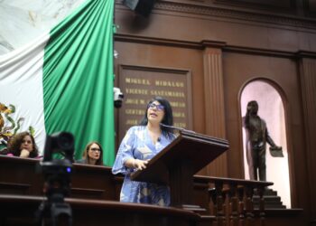 Comisión de Turismo invita al festival del globo “Cantoya Fest Pátzcuaro 2025”