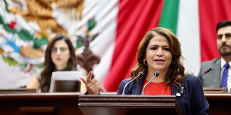 Comisión de Turismo invita al festival del globo “Cantoya Fest Pátzcuaro 2025”