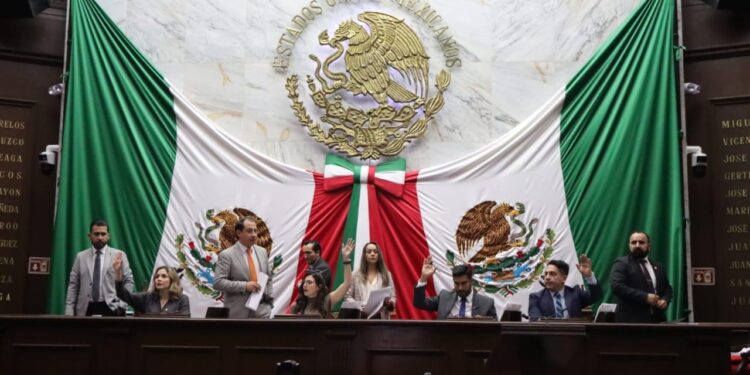 Fortalece Congreso del Estado vacunación universal de niñas, niños y adolescentes