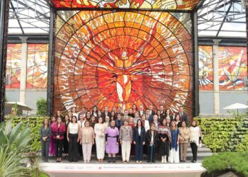 Michoacán presente en reunión nacional de sistemas DIF