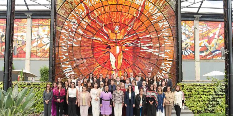 Michoacán presente en reunión nacional de sistemas DIF