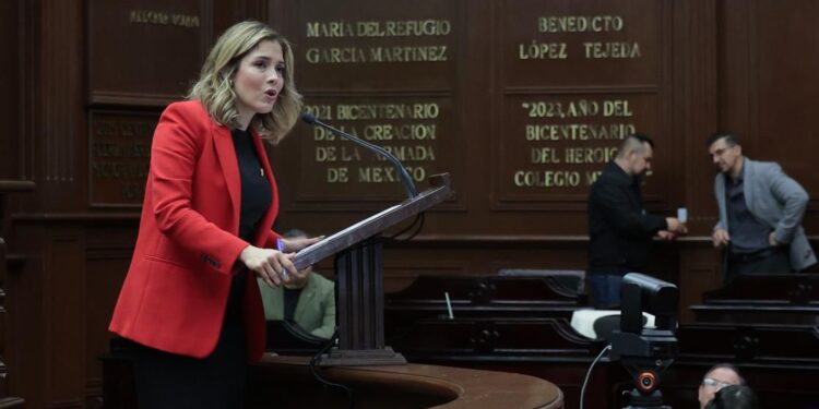 Diputada Brissa Arroyo plantea reconocer el tipo de violencia feminicida en la Ley