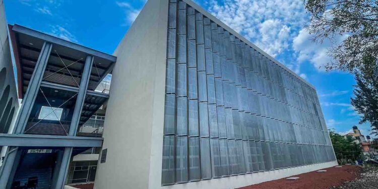 Espacios dignos para las y los nicolaitas; se concluye edificio de Posgrado de la FCCA