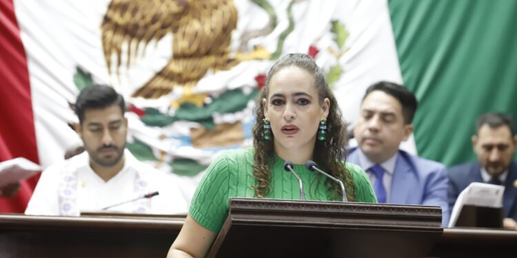 Propone Sandra Arreola cerrar el paso a la impunidad ambiental en Michoacán