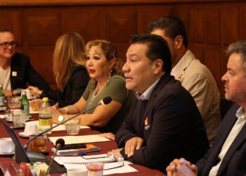 Destaca Sectur nuevos vuelos que conectan a Michoacán en Consejo Consultivo