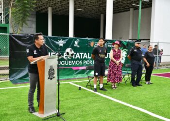 ¡Juegan por la paz! Usan canchas de fútbol 7 como herramienta contra la delincuencia