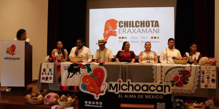 Música, baile y gastronomía en la Expo Fiesta Chilchota: Sectur