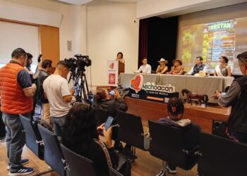 Taretan se viste de fiesta con sus tradicionales carreras de caballos: Sectur