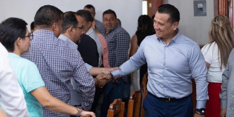 Alcaldes de Morena destacan capacidad de Torres Piña y respaldan su perfil para la Fiscalía