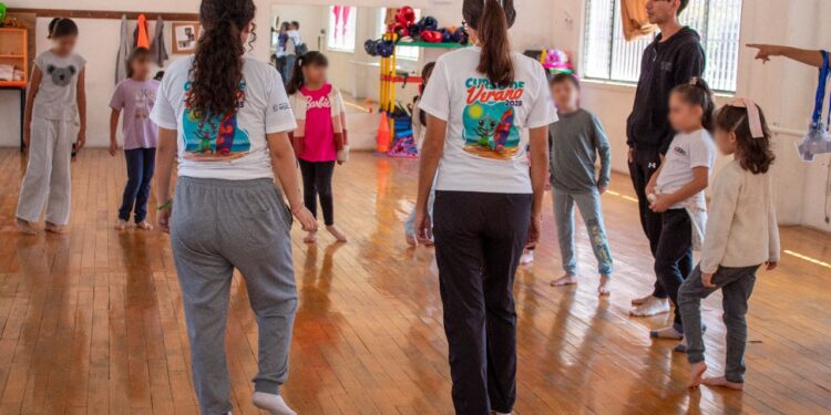 Más de 180 niñas y niños disfrutan del curso de verano del DIF Michoacán