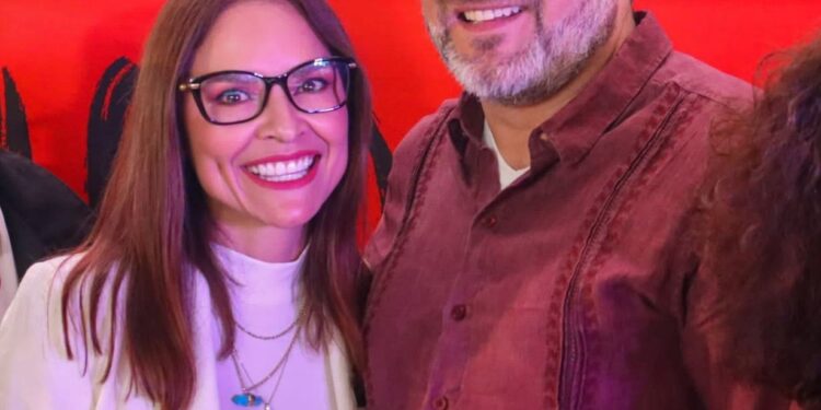 Celebra Nalleli Pedraza inversión en Lázaro Cárdenas