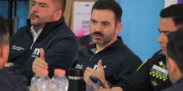 Se reúne Alfonso Martínez con empresarios de Zamora