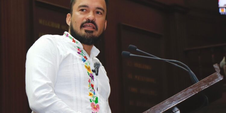 La Fiscalía debe ser un brazo pacificador: Hugo Rangel