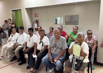 Realiza IMSS Michoacán jornada de consulta externa para la región de Apatzingán