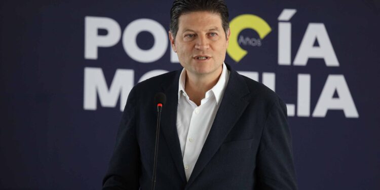 Anuncia Alfonso Martínez más policías, cámaras y C4 para Morelia