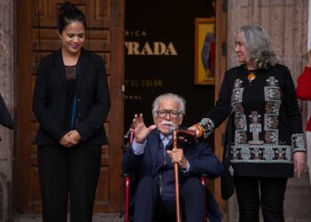 Secum rinde homenaje al centenario de Arturo Estrada, un grande del arte mexicano