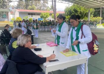 Estudiantes egresados de enfermería se integrarán al sistema de salud de Michoacán: Conalep