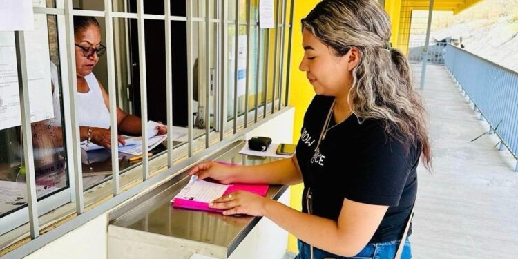 Inician inscripciones en Escuelas Normales de Michoacán: Iemsysem
