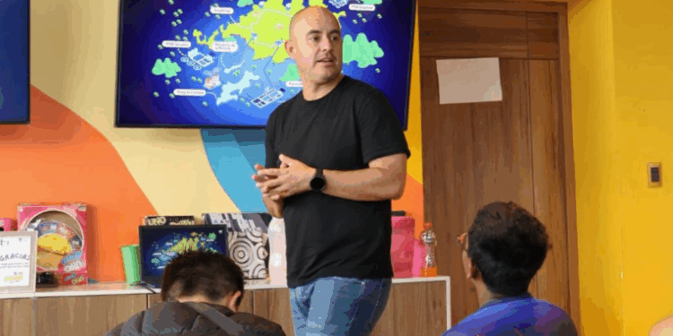 Adolfo Torres refuerza la educación ambiental infantil con el programa Guardianes del Agua