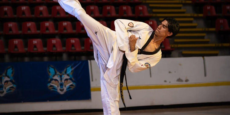 ¿Eres estudiante migrante y deseas continuar tu preparación en Michoacán?, la UMSNH te abre sus puertas