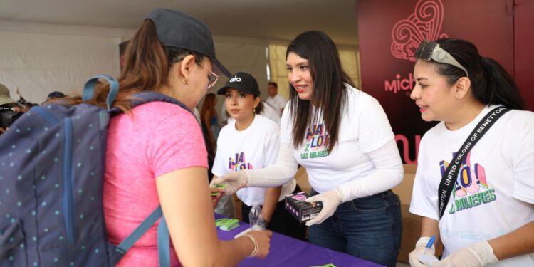 Con éxito termina el primer día del canje en el Jalo x las Mujeres