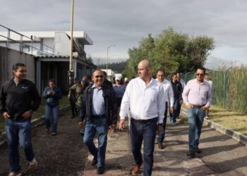 Yankel Benítez da seguimiento a obra de drenaje en la colonia Rubén Jaramillo