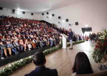 Gestiona Raúl Morón mejores condiciones para municipios de Michoacán